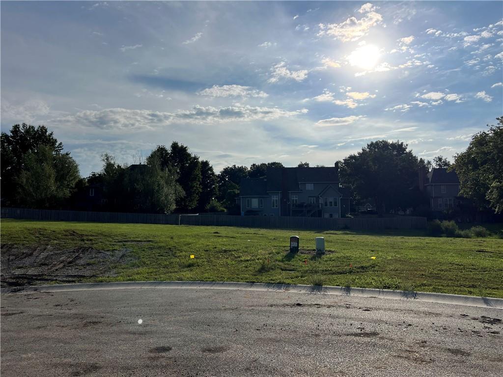 217 Melinda Dr, Kearney, MO 64060
