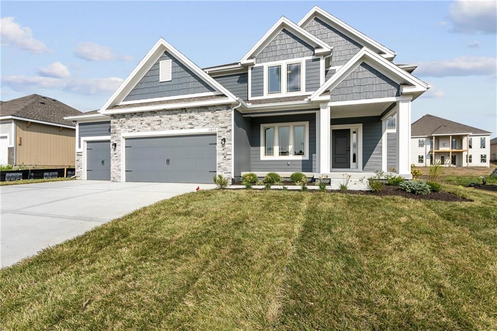 11140 N Bristol Ave, Kansas City, MO 64156