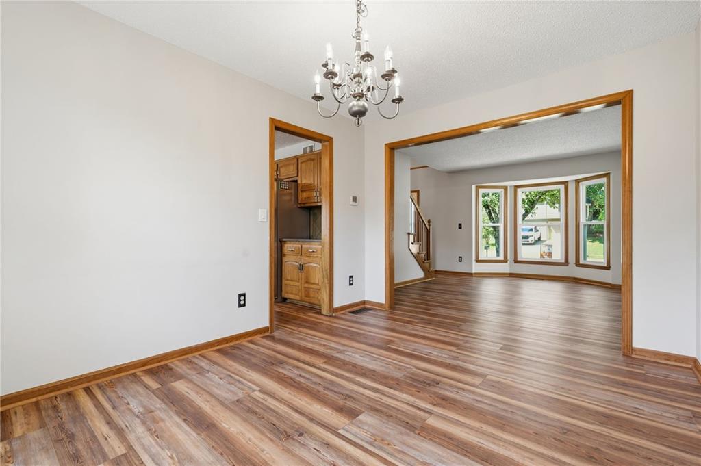 730 N Overlook Dr, Olathe, KS 66061