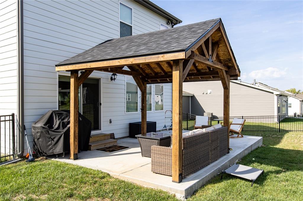 3016 NW 95th Ter, Kansas City, MO 64154