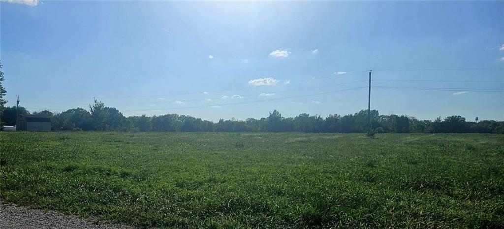 Little Rd, Garden City, MO 64747