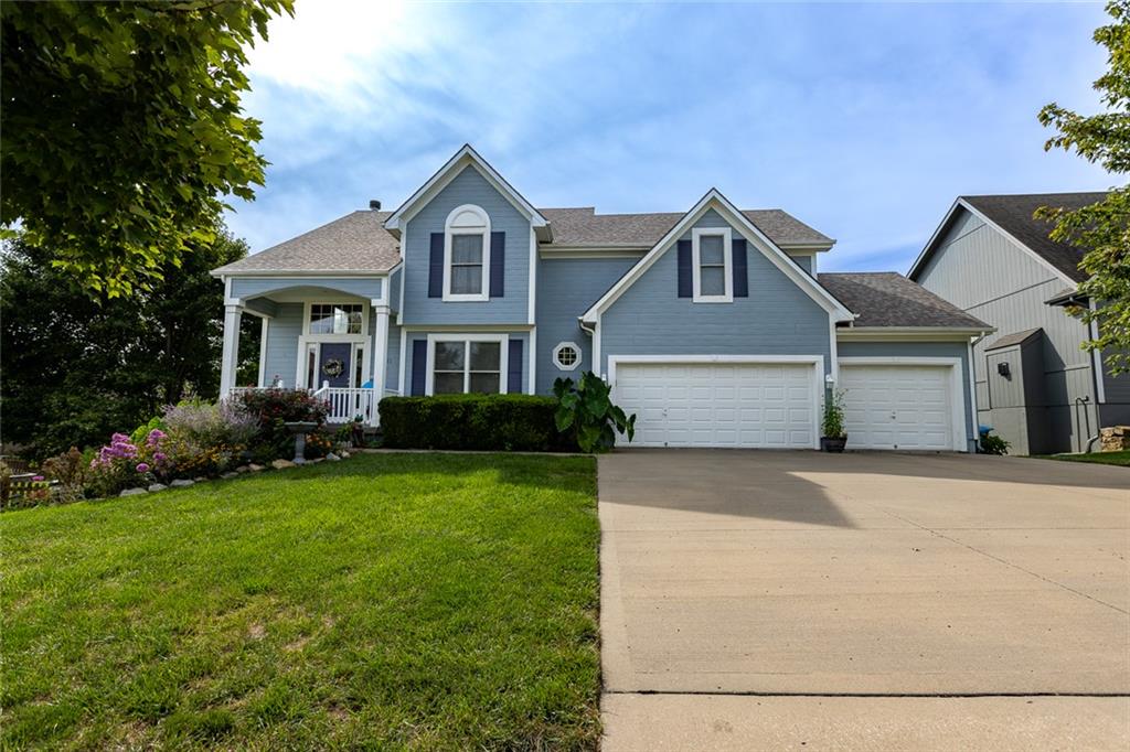 8211 NE 98th St, Kansas City, MO 64157