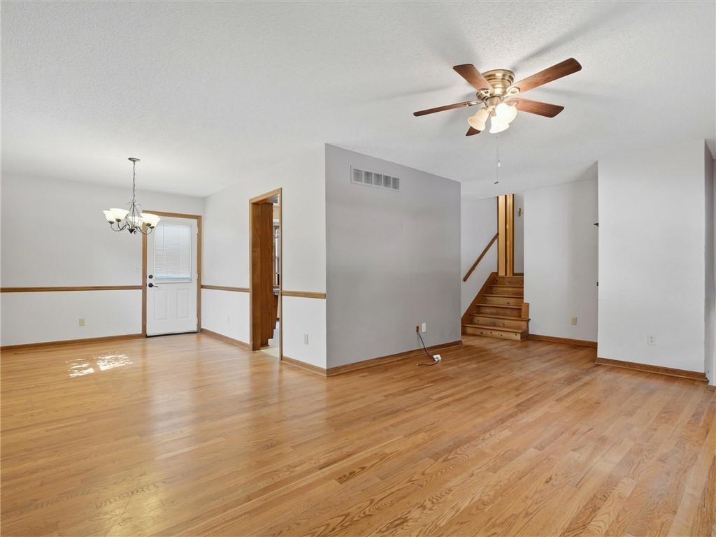 4904 NW Fisk Ave, Kansas City, MO 64151