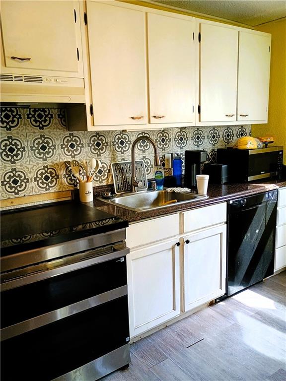 204 S 2nd St, Lansing, KS 66043