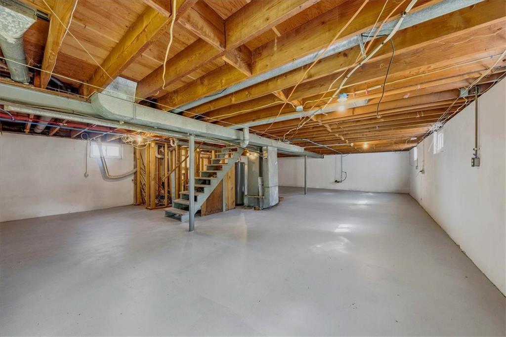 1704 E 79th St, Kansas City, MO 64131