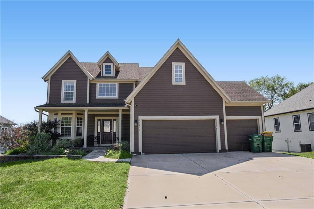 12213 Clubhouse Dr, Kansas City, KS 66109