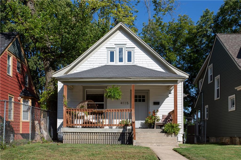 4115 Tracy Ave, Kansas City, MO 64110