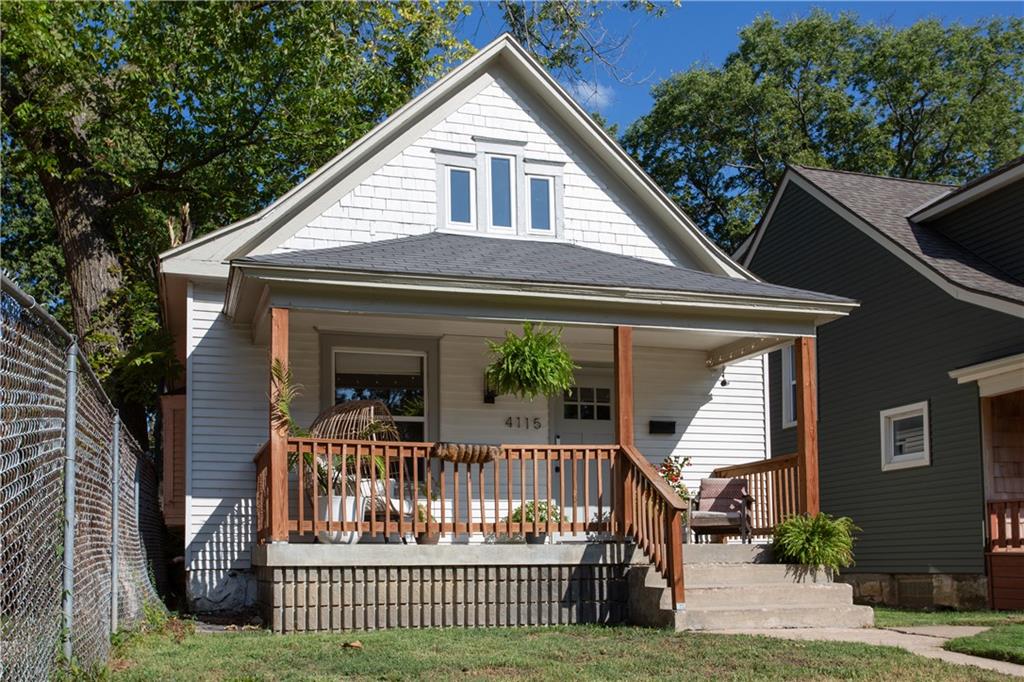 4115 Tracy Ave, Kansas City, MO 64110