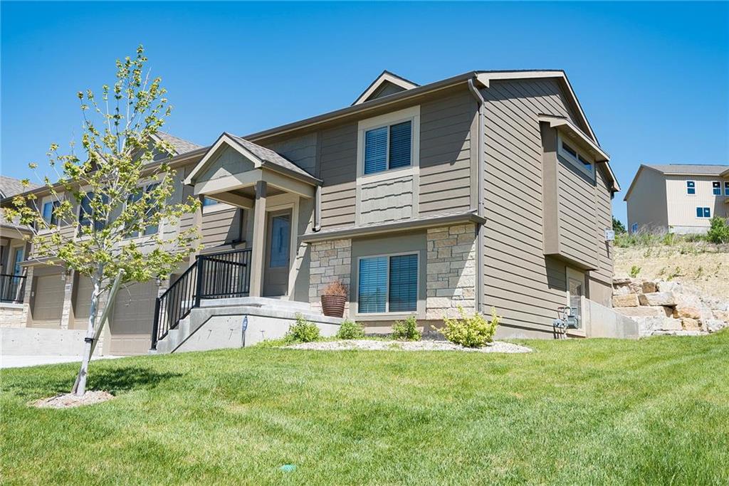 2120 Little Kitten Ave, Manhattan, KS 66503