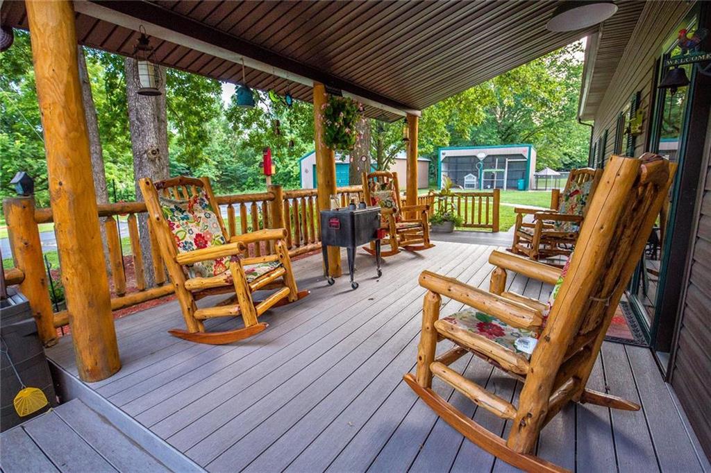 32693 Schlobohm Rd, Smithton, MO 65350