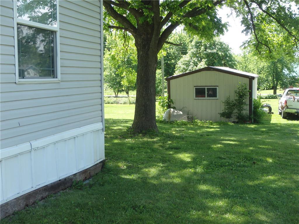 215 Mansur St, Chula, MO 64635