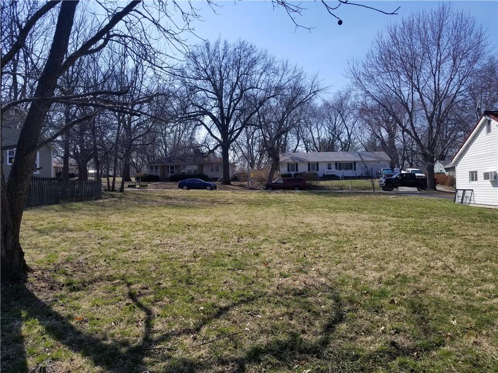 5th Ave, Greenwood, MO 64034