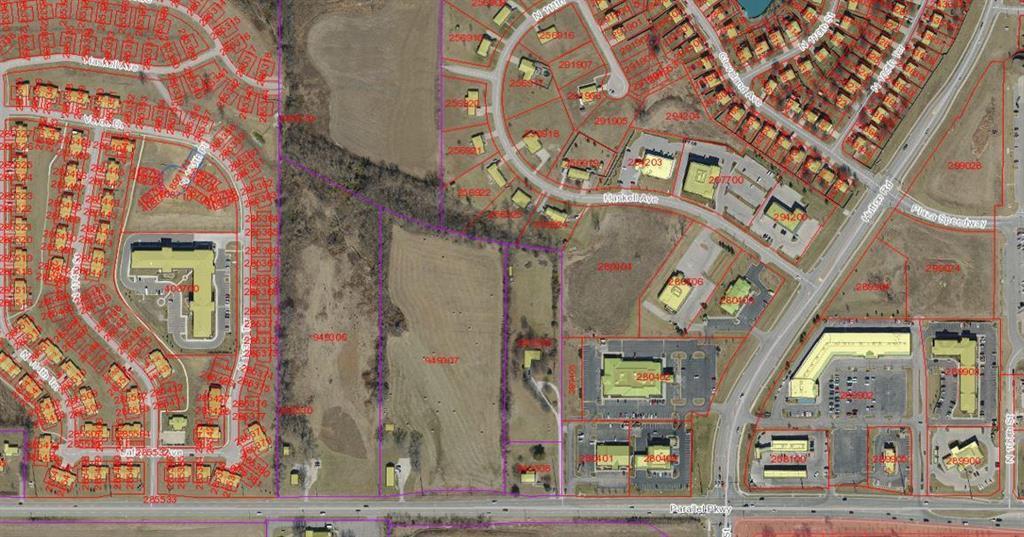 11204 Parallel Pw, Kansas City, KS 66109