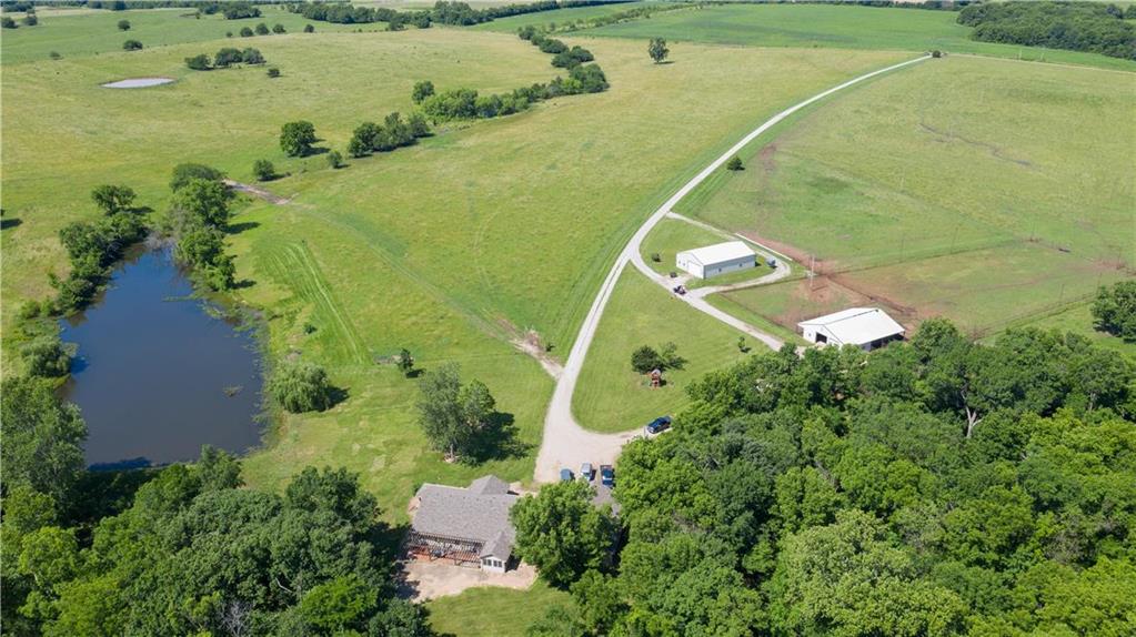 533 SW County Road 2487 Rd, Butler, MO 64730