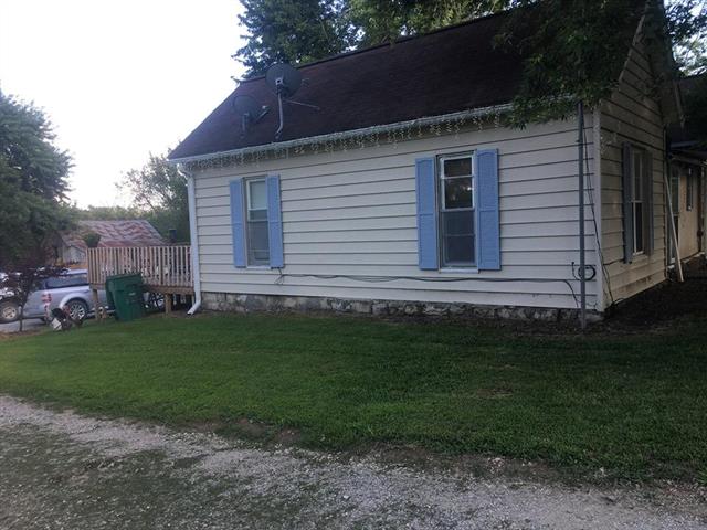 19400 W Rd, Denison, KS 66419