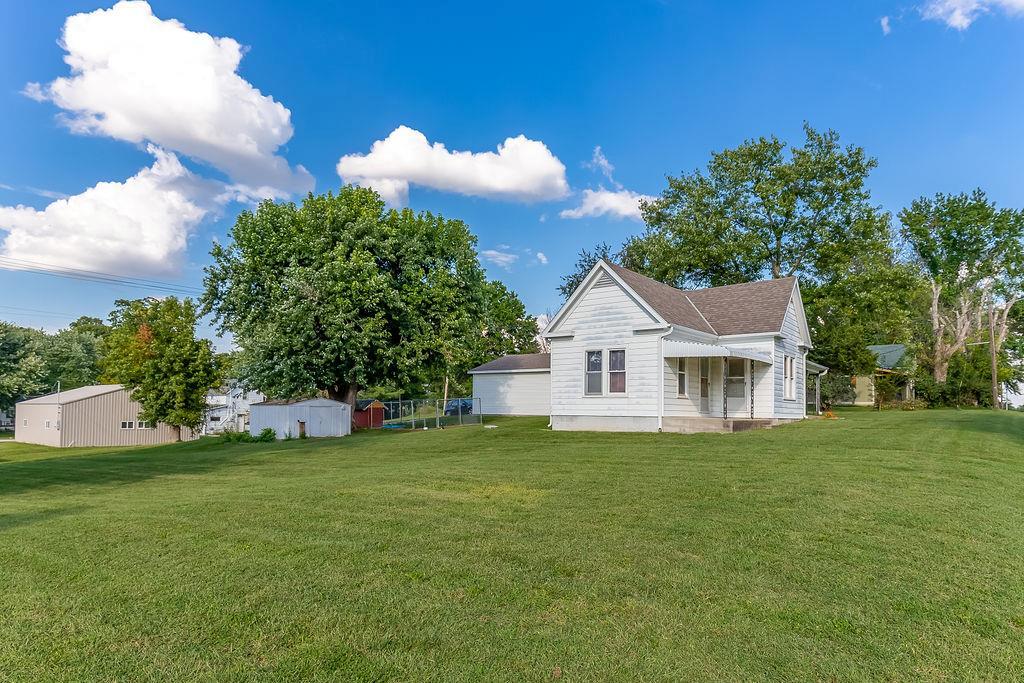 635 Leidy St, Cosby, MO 64436