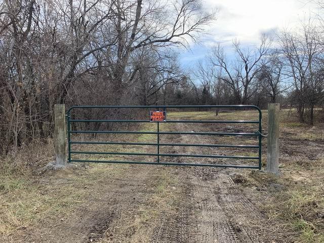 SW 4508, Hume, MO 64752