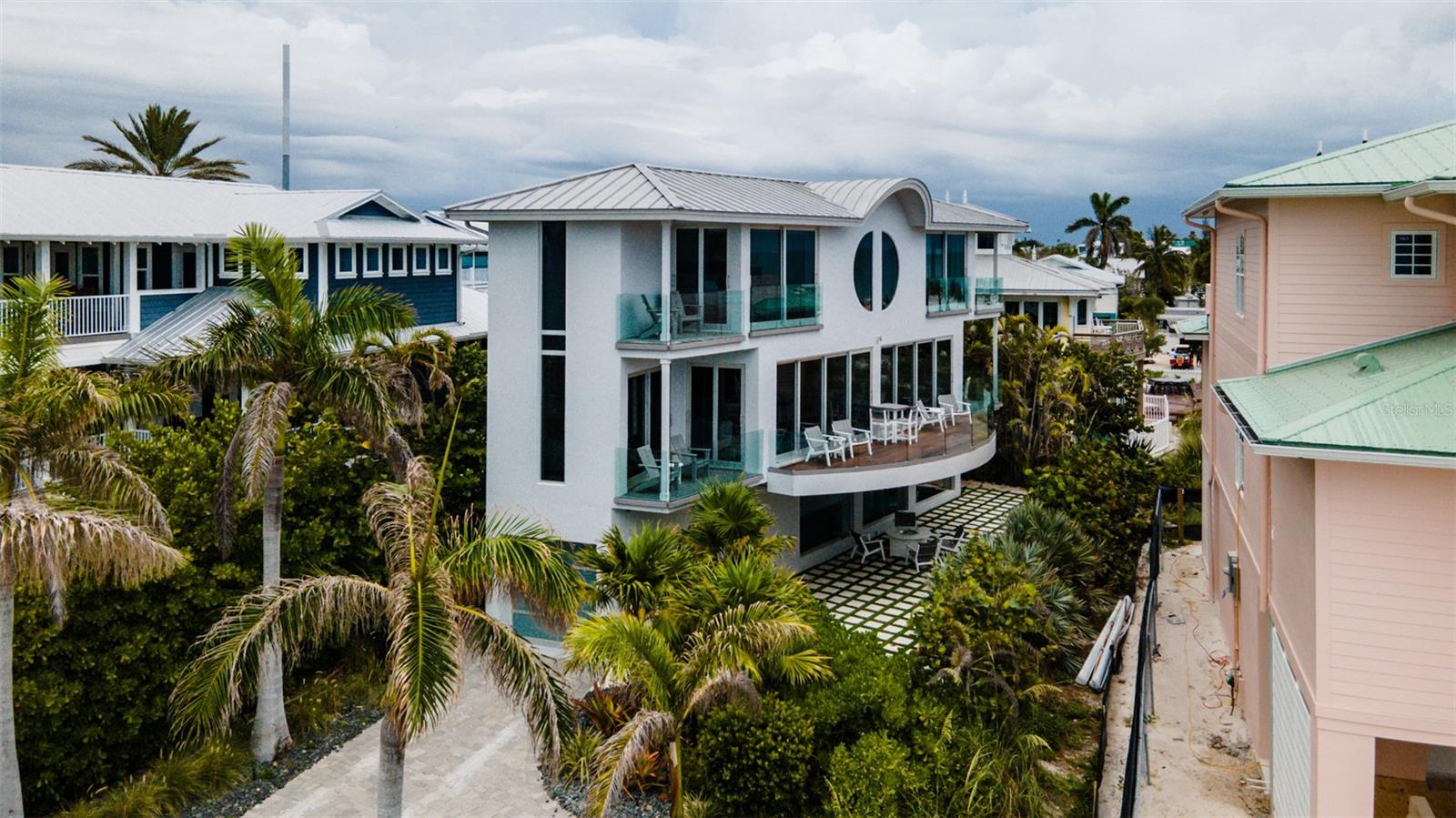107 Elm Ave, Anna Maria, FL 34216