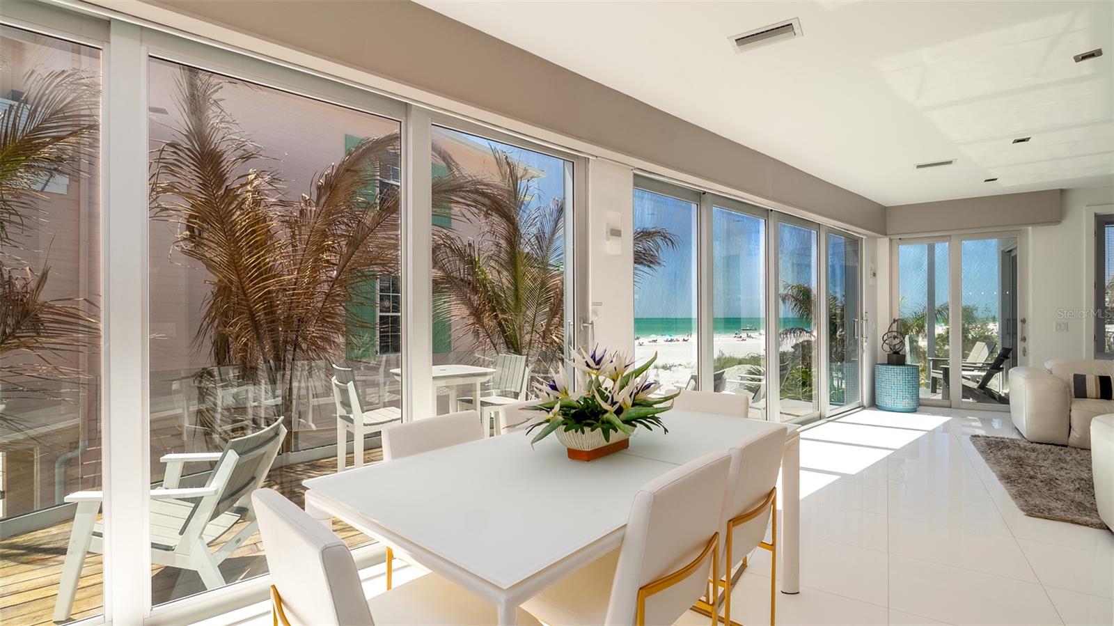 107 Elm Ave, Anna Maria, FL 34216