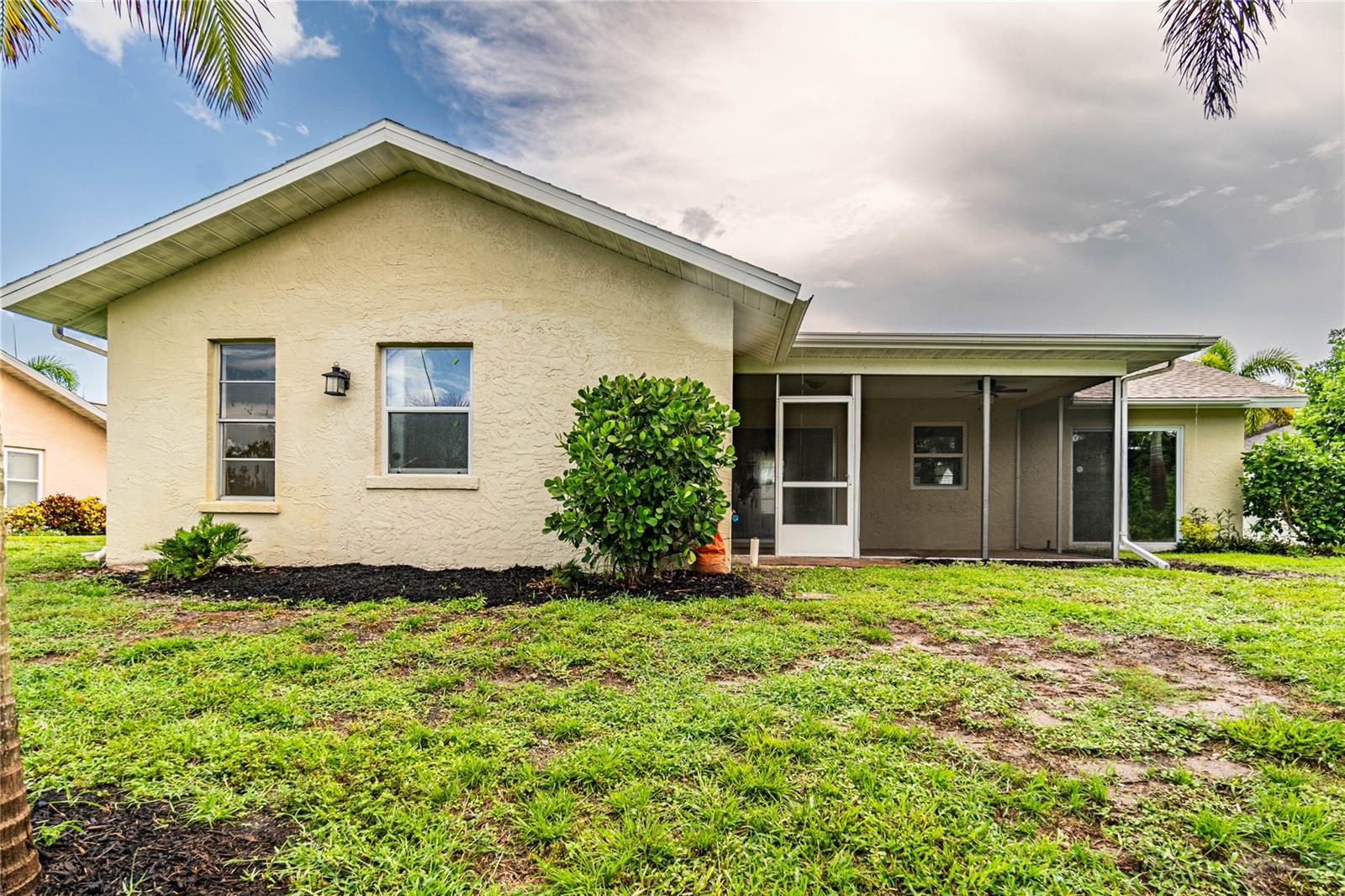 1501 63rd St W, Bradenton, FL 34209
