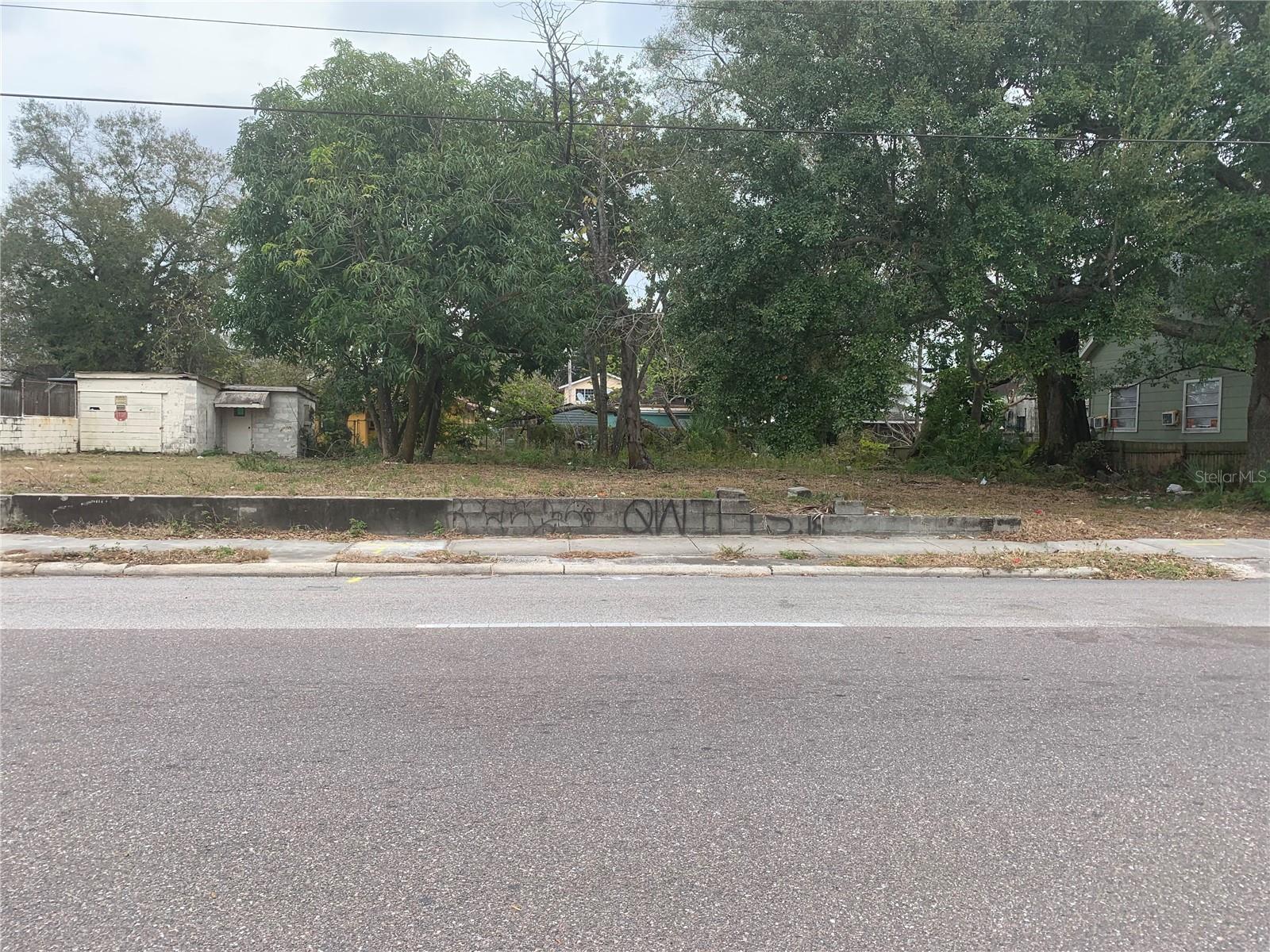 3011 N 15th St, Tampa, FL 33605