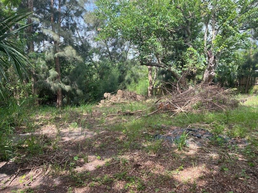 1528 Stevensons Dr, Clearwater, FL 33755