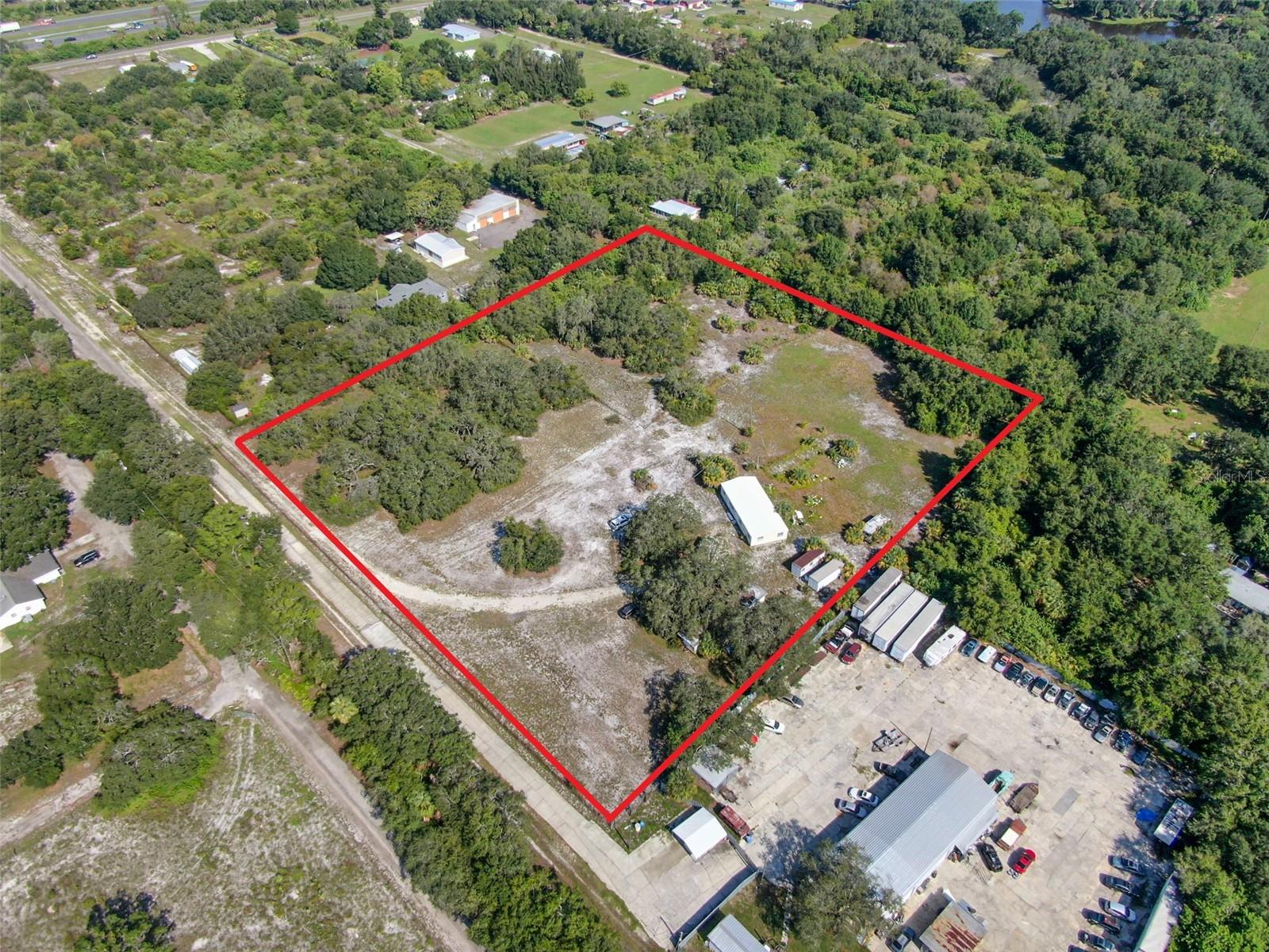 12154 Bullfrog Creek Rd, Gibsonton, FL 33534