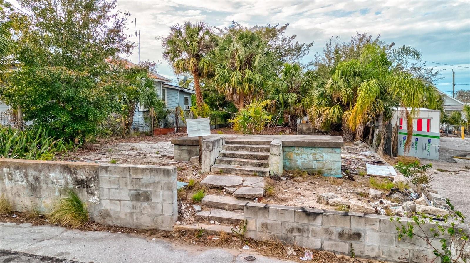 Athens St, Tarpon Springs, FL 34689