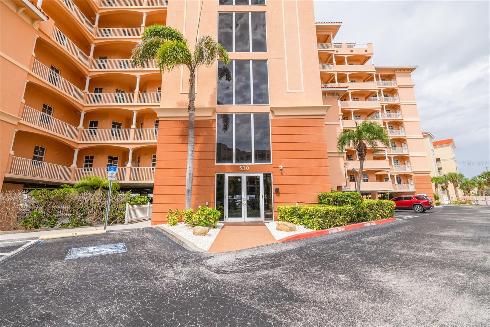 530 S Gulfview Blvd #205, Clearwater, FL 33767