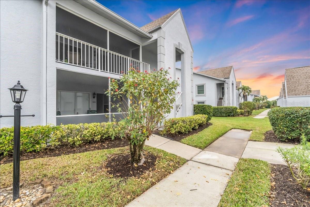 6713 Stone River Rd #206, Bradenton, FL 34203
