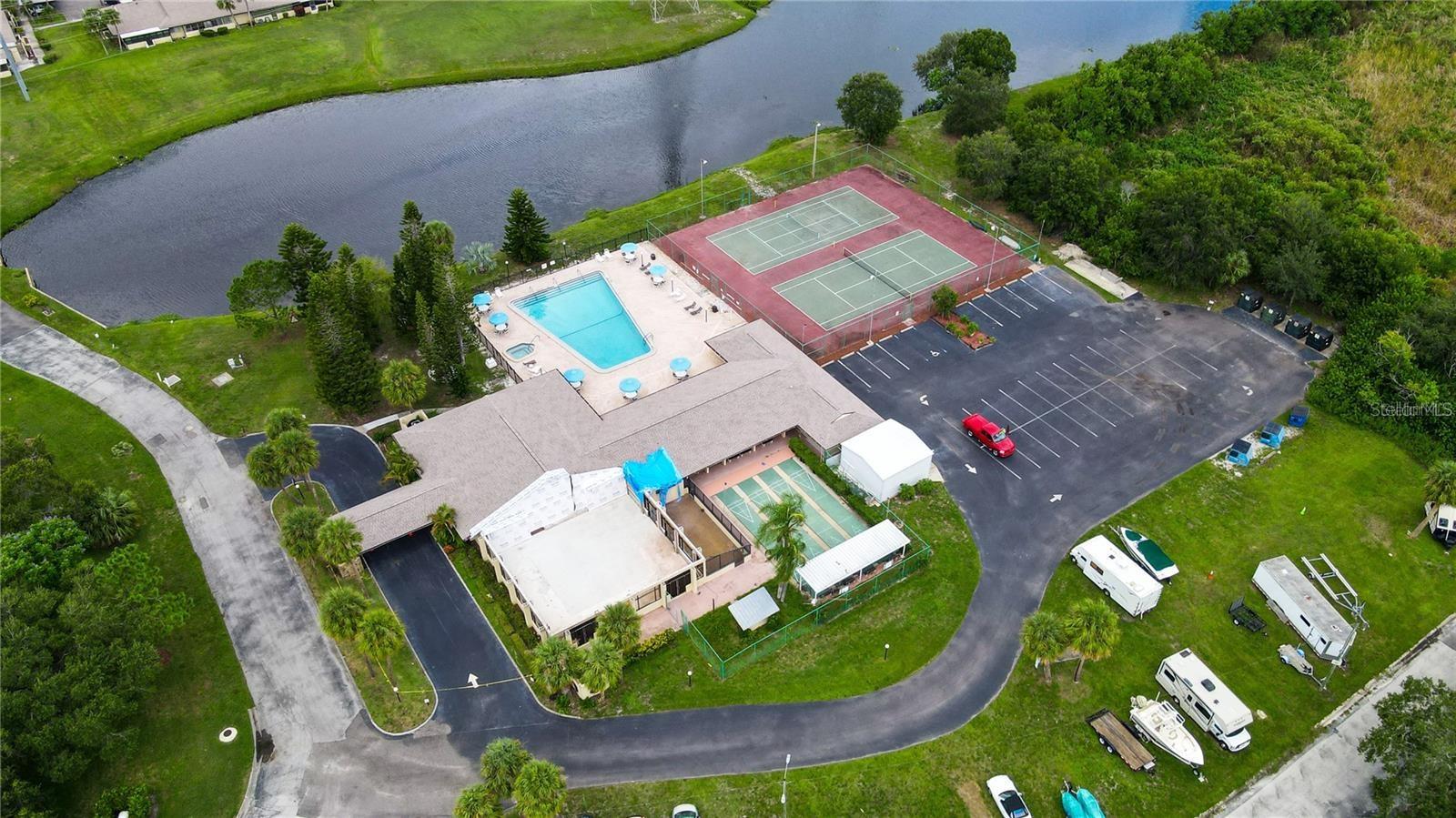 1203 16th Cir SE, Largo, FL 33771