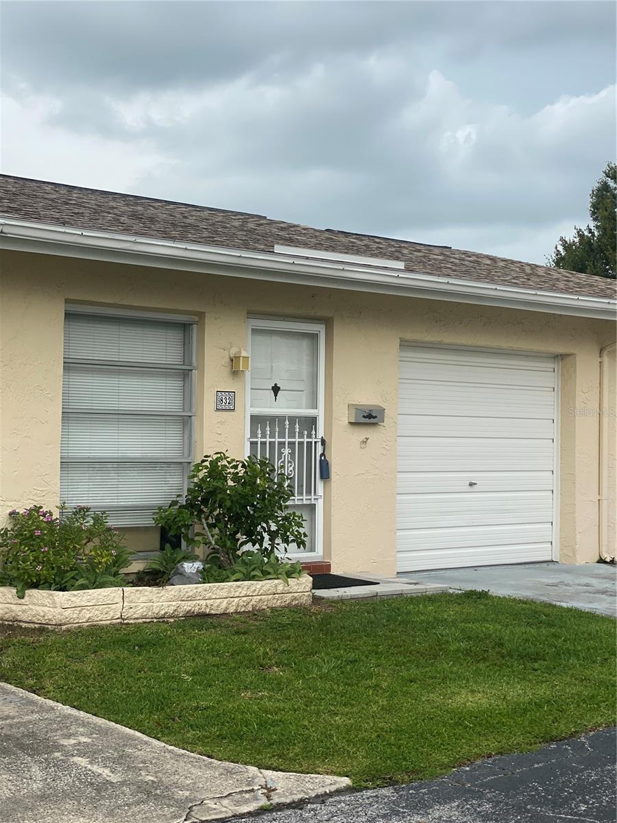 832 Cambridge Ct, Dunedin, FL 34698