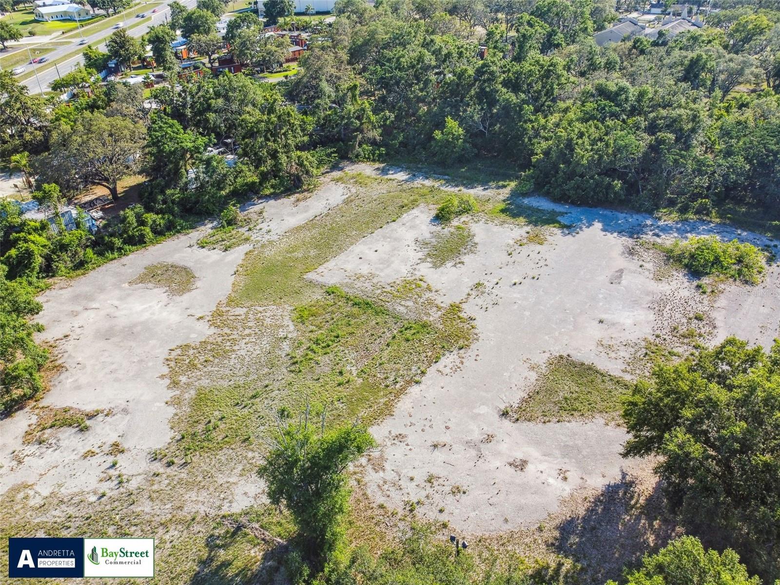 11102 N 301 Hw, Thonotosassa, FL 33592