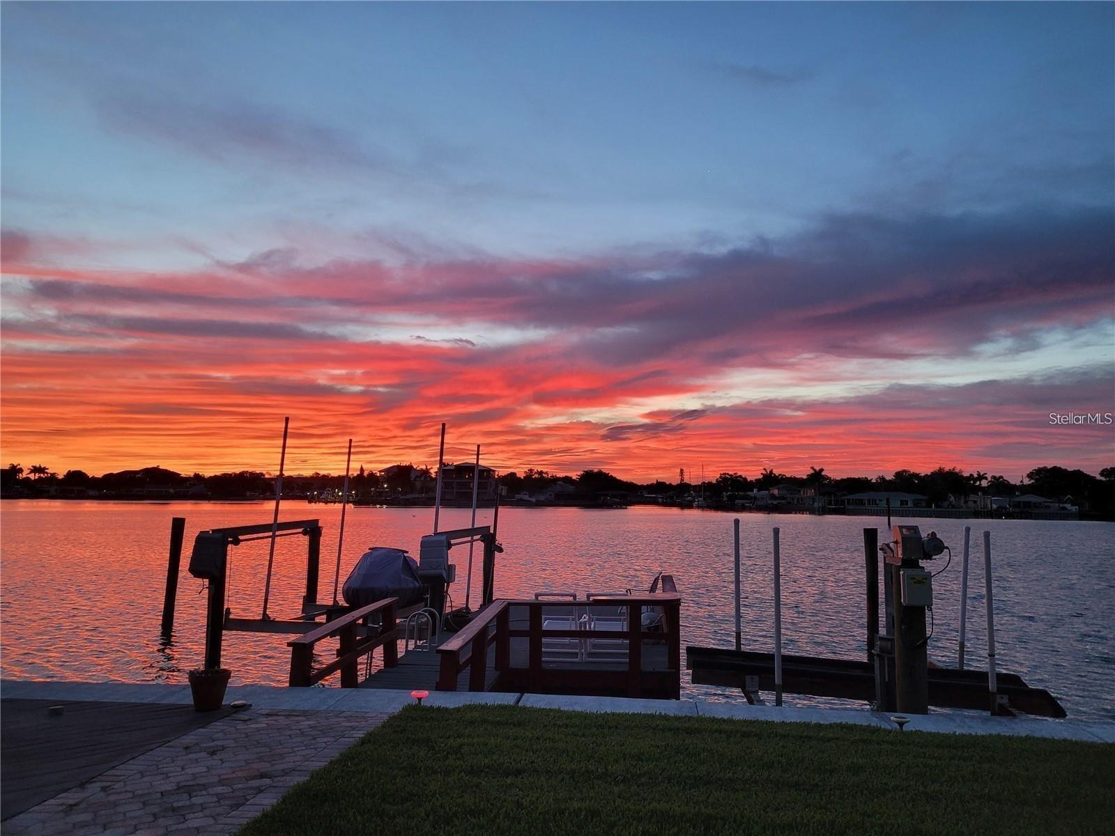 512 20th Ave, Indian Rocks Beach, FL 33785