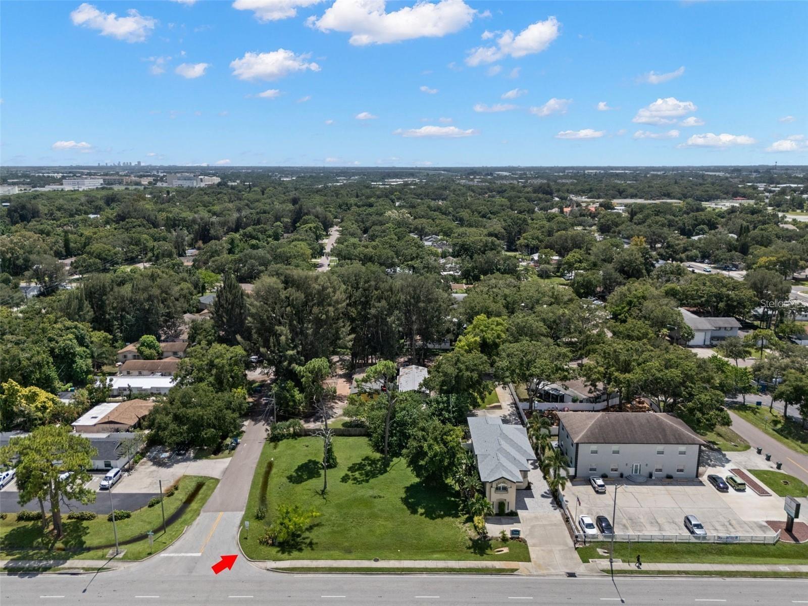 5670 Roosevelt Blvd #4, Clearwater, FL 33760