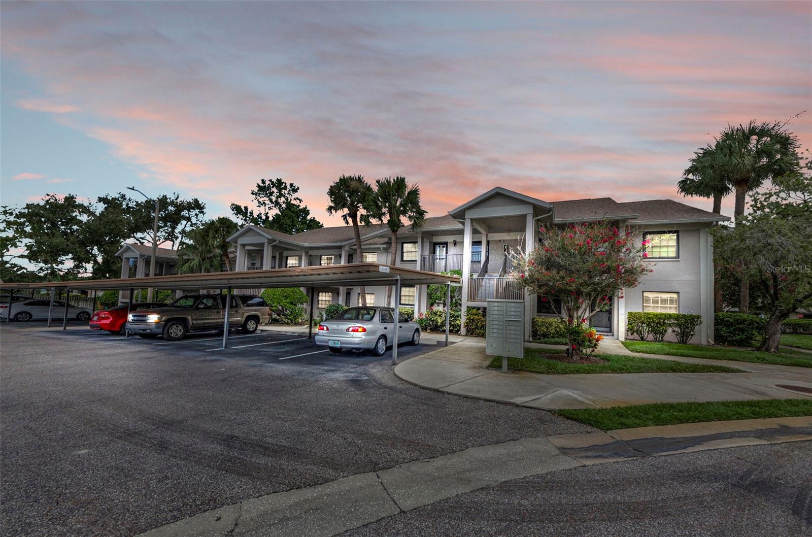 2119 Elm St #103, Dunedin, FL 34698