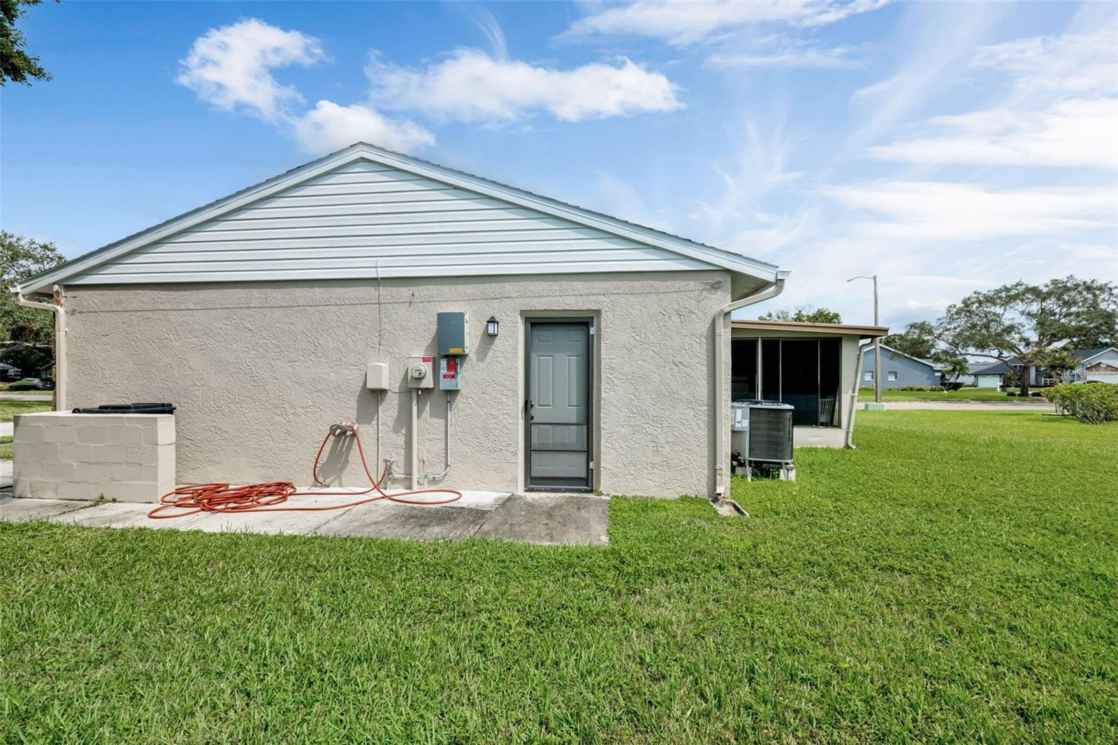 3900 105th Ave N, Clearwater, FL 33762