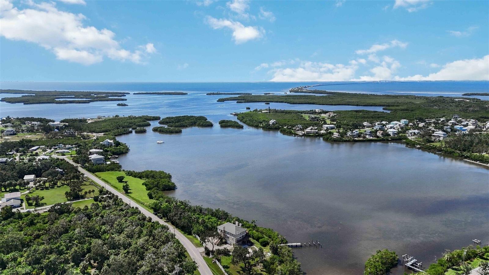 1460 Bayshore Dr, Terra Ceia, FL 34250