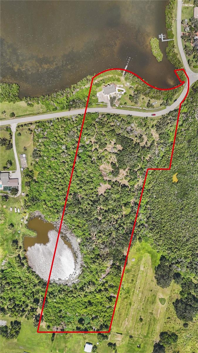 1460 Bayshore Dr, Terra Ceia, FL 34250