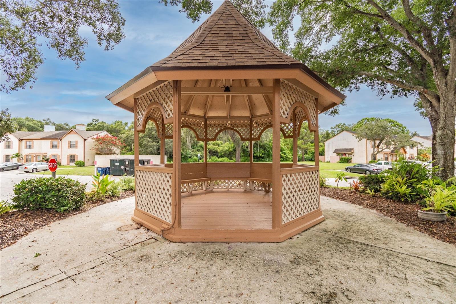 103 Brigadoon Dr, Clearwater, FL 33759