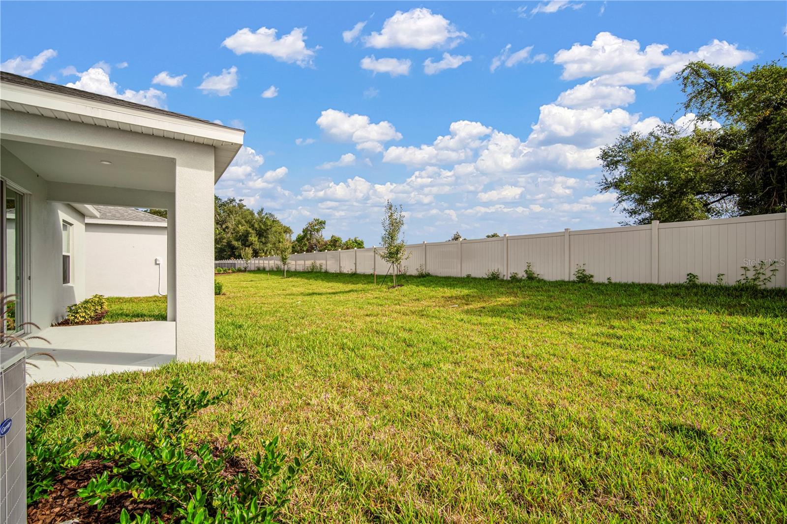 2949 Stewart Creek Cir, Plant City, FL 33565