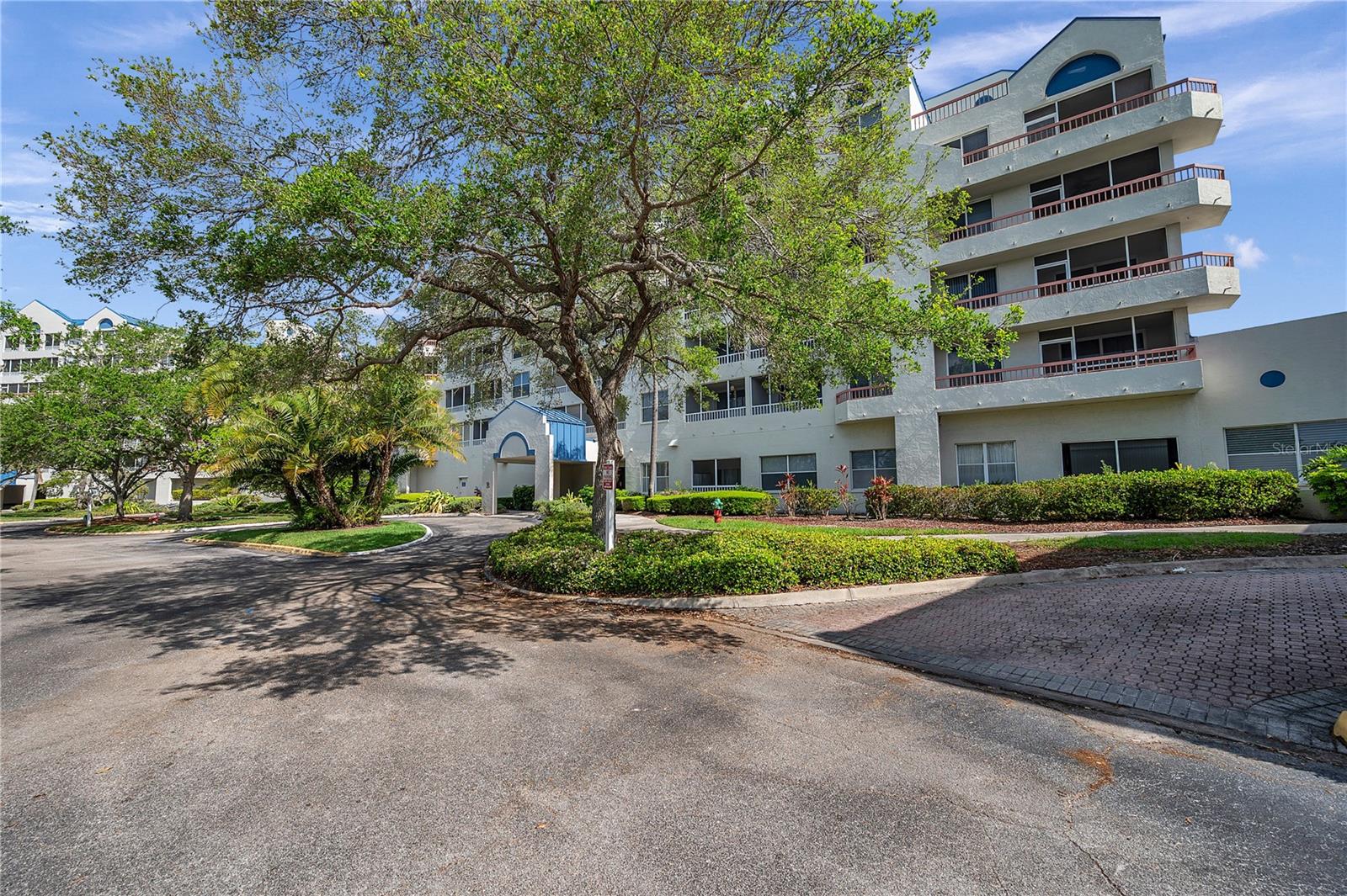 2333 Feather Sound Dr #B307, Clearwater, FL 33762