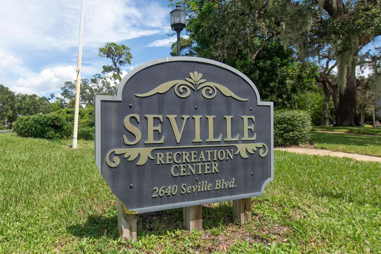 2612 Pearce Dr #310, Clearwater, FL 33764