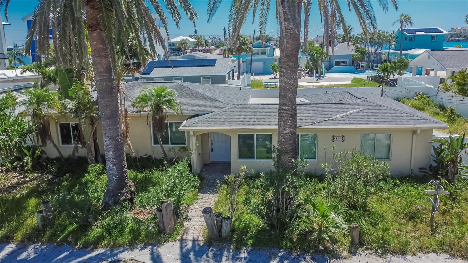 363 145th Ave E, Madeira Beach, FL 33708