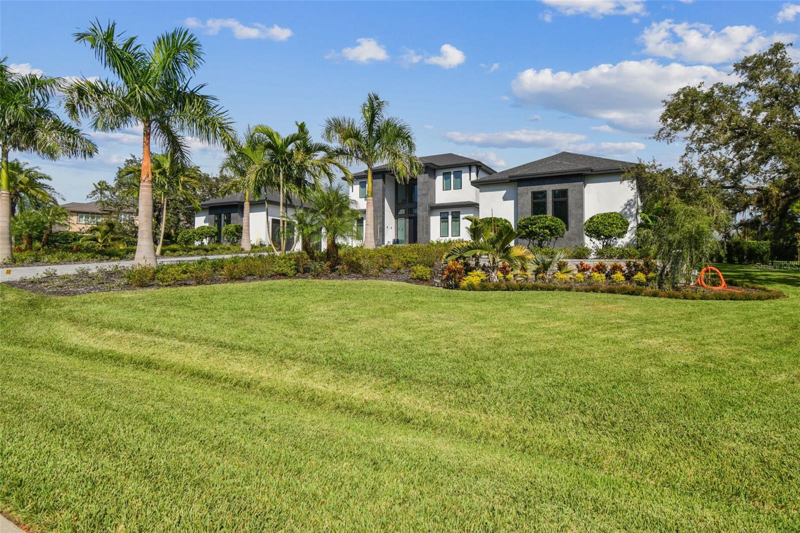 3321 Meander Ln, Safety Harbor, FL 34695