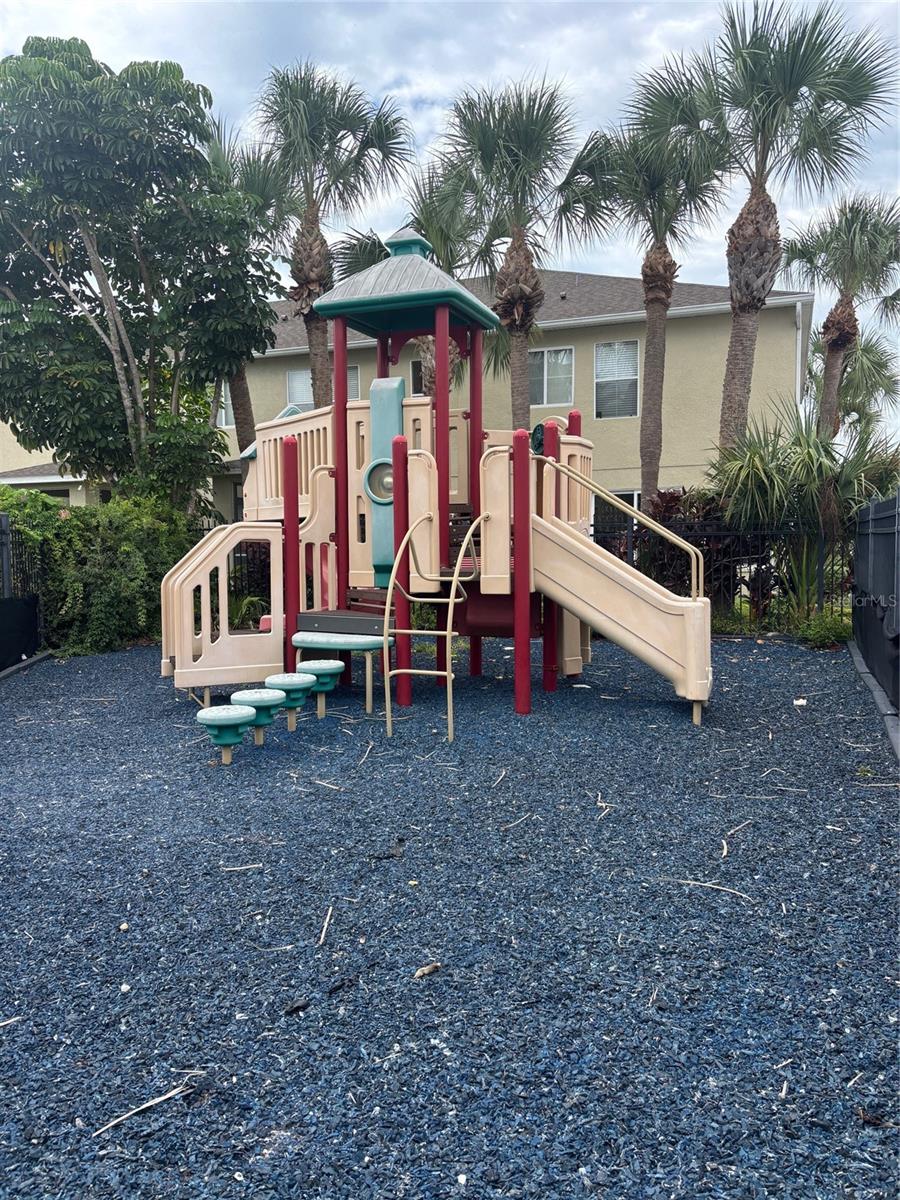 2013 Sea Front Ct, Clearwater, FL 33763