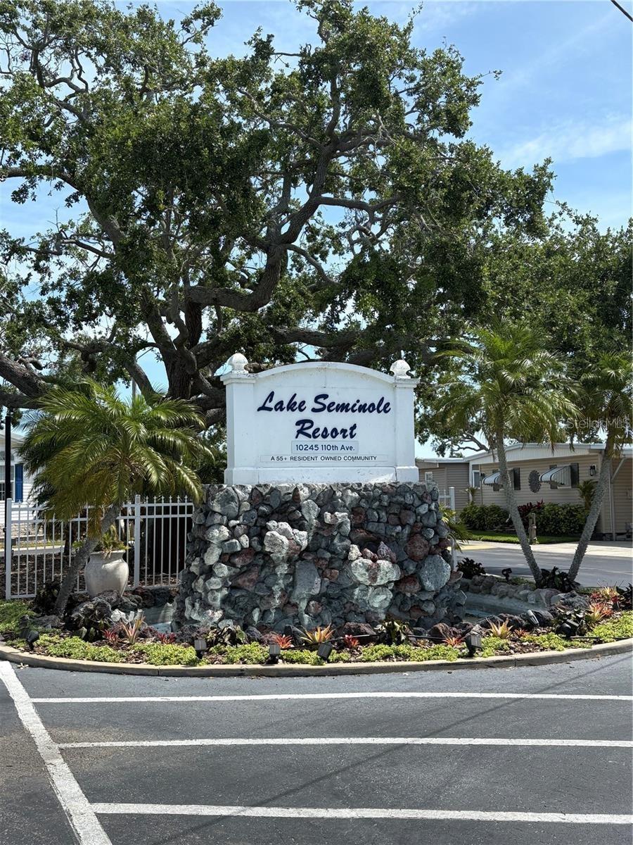 11147 102nd Way #212, Largo, FL 33773