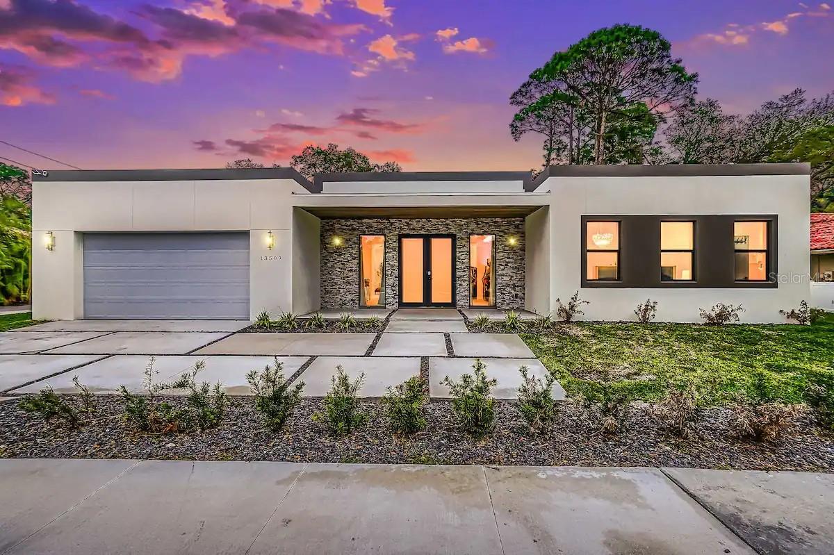 13509 Park Blvd, Seminole, FL 33776