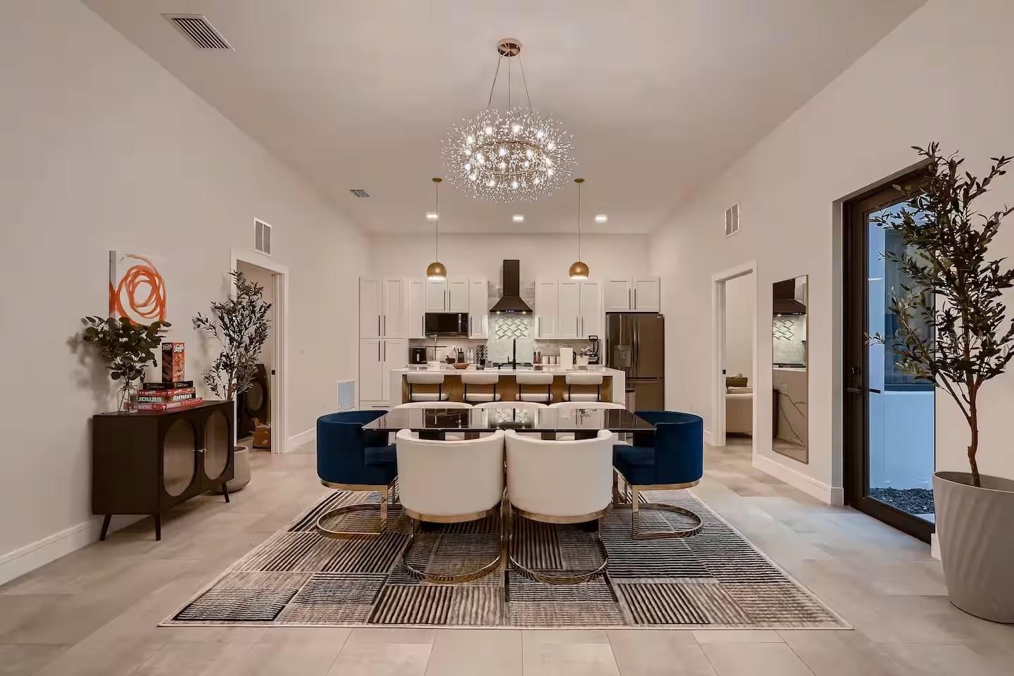 13509 Park Blvd, Seminole, FL 33776