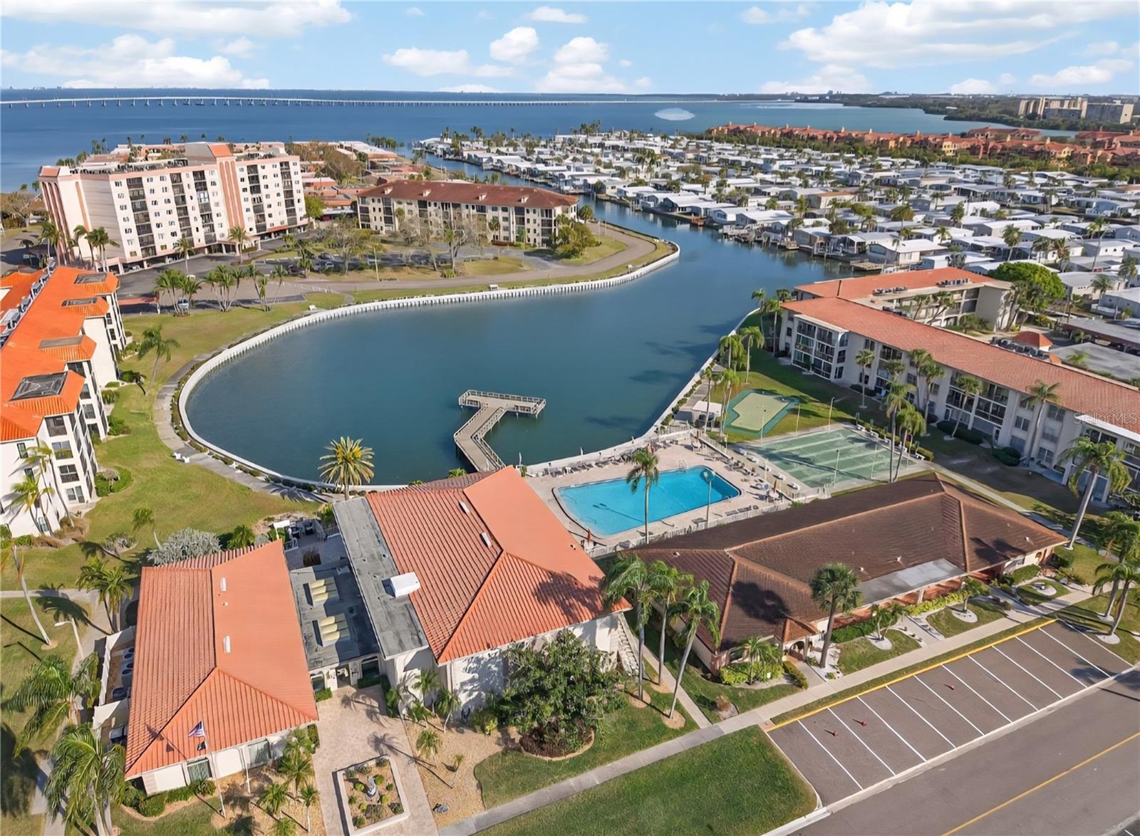 19029 Us Highway 19 N #10D, Clearwater, FL 33764